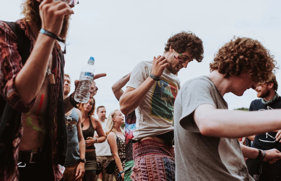 Tips for Hosting a Perfect House Party